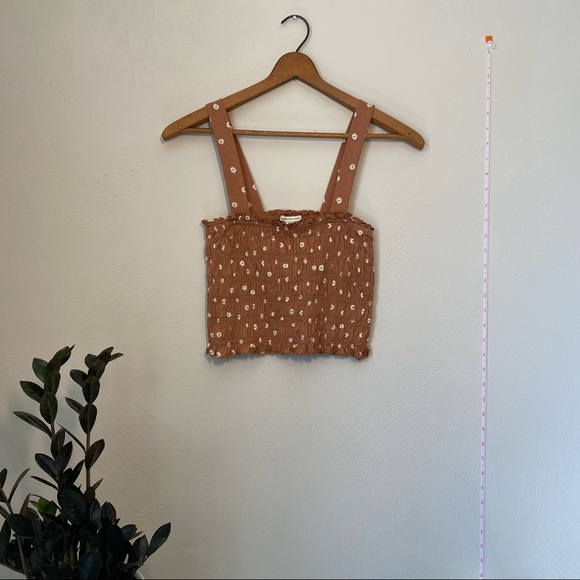 American Eagle Outfitters Tops - NWOT American Eagle Crop Top